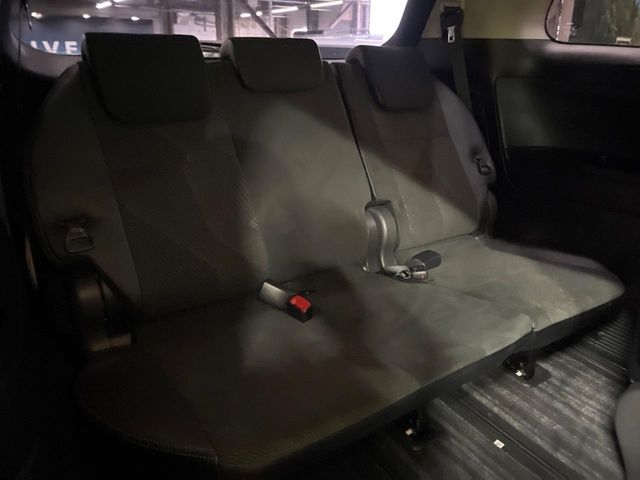 TOYOTA ESTIMA 2013 Image 31