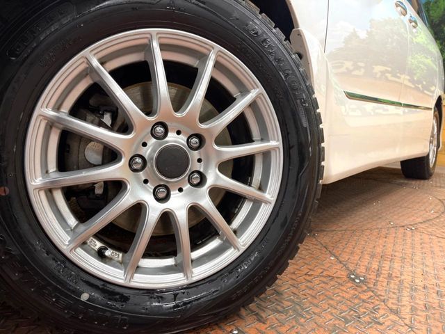 TOYOTA ESTIMA 2013 Image 31