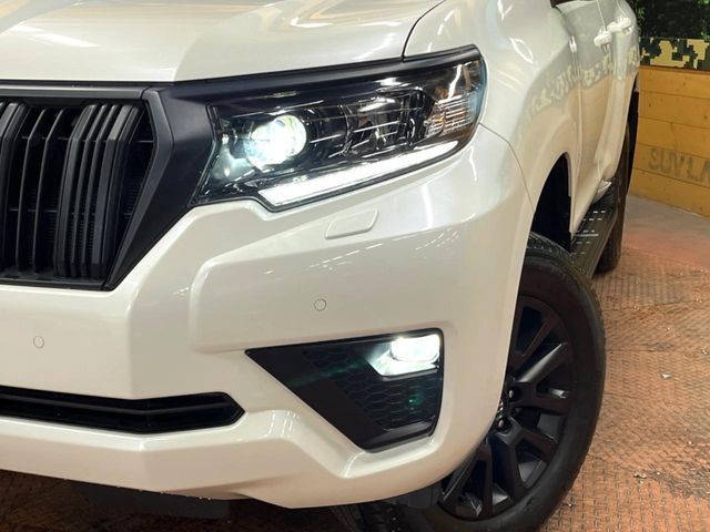 TOYOTA LANDCRUISER PRADO 2022 Image 31