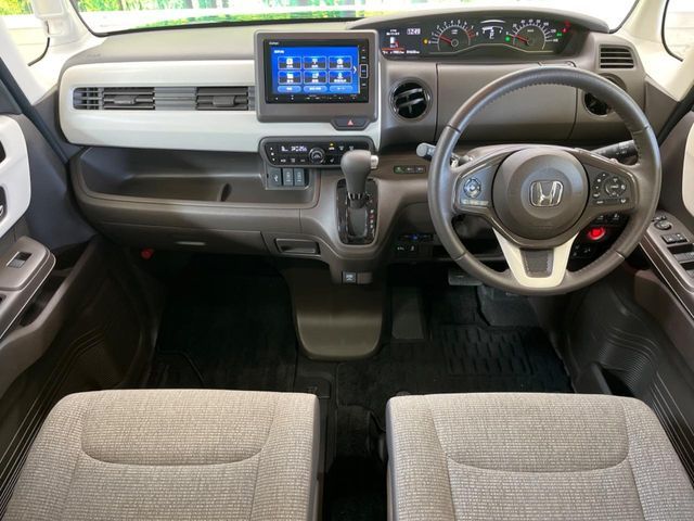 HONDA N BOX 2021 Image 31