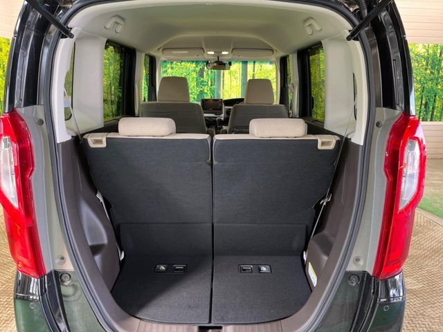 HONDA N BOX 2021 Image 31