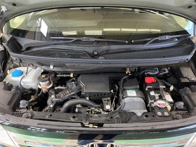 HONDA N BOX 2021 Image 31