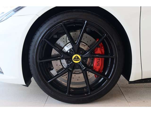 LOTUS EMIRA 2025 Image 31