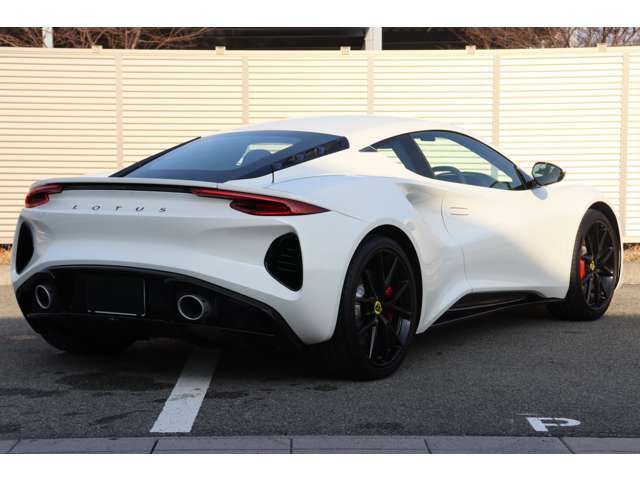 LOTUS EMIRA 2025 Image 31