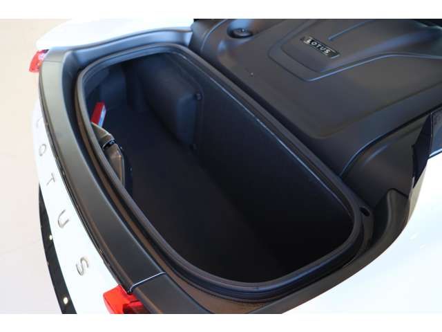 LOTUS EMIRA 2025 Image 31