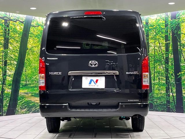 TOYOTA HIACE VAN 4WD 2022 Image 31