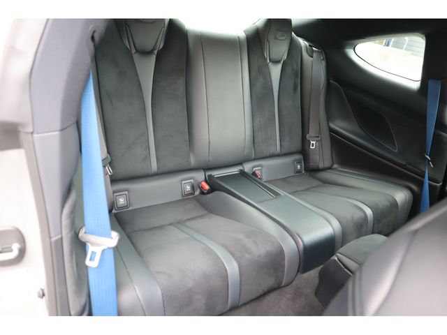 TOYOTA LEXUS RC F 2024 Image 31