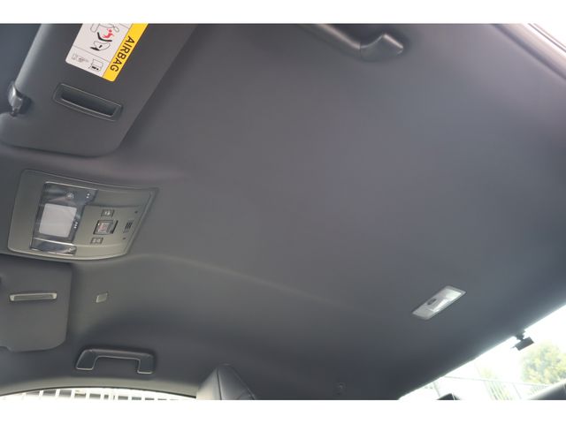 TOYOTA LEXUS RC F 2024 Image 31