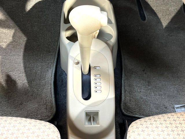 SUZUKI ALTO 2011 Image 31