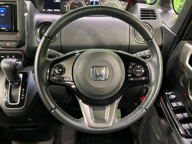 HONDA N BOX CUSTOM 2023 Image 31