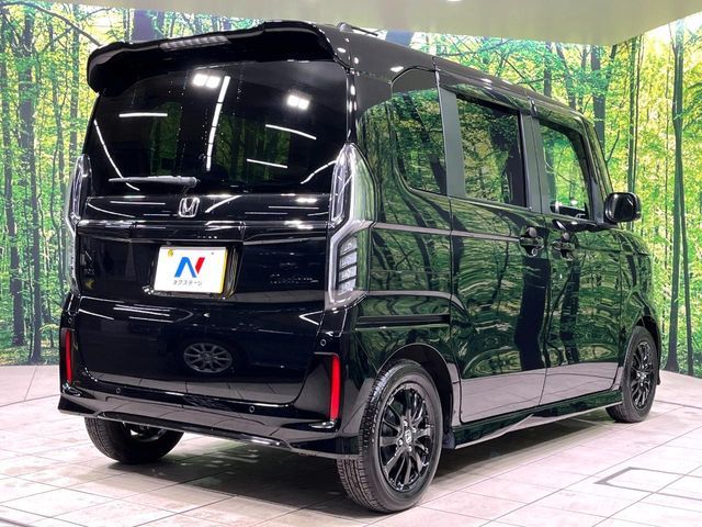 HONDA N BOX CUSTOM 2023 Image 31