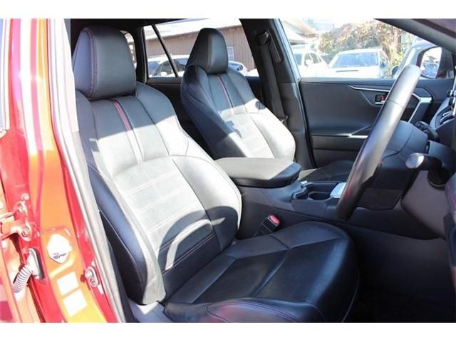 TOYOTA RAV4 PHV 2021 Image 31