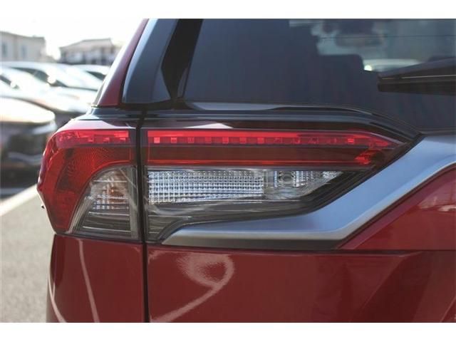 TOYOTA RAV4 PHV 2021 Image 31