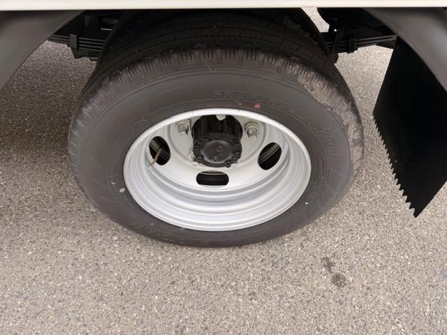 MITSUBISHI CANTER 2025 Image 31