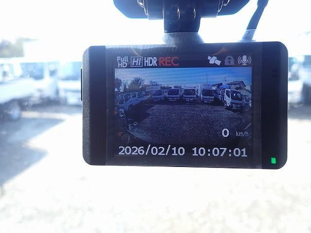 MITSUBISHI CANTER 2025 Image 31