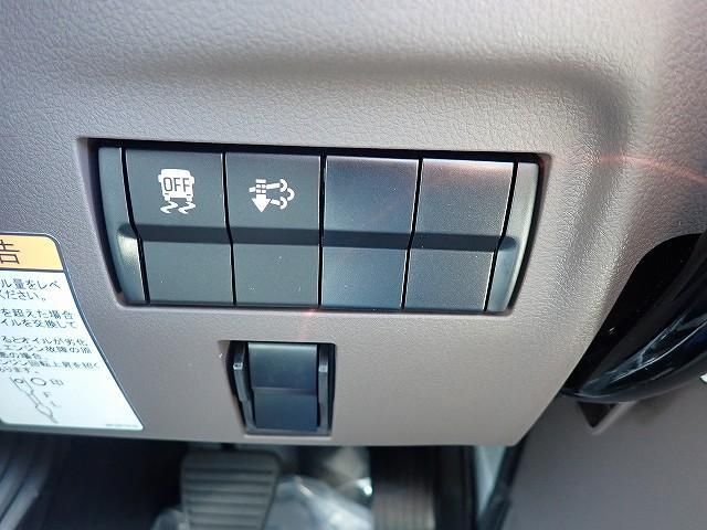 MITSUBISHI CANTER 2025 Image 31