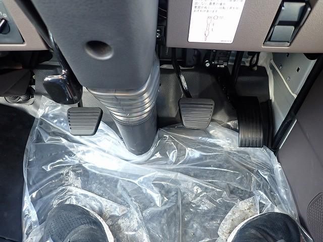 MITSUBISHI CANTER 2025 Image 31