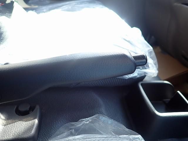 MITSUBISHI CANTER 2025 Image 31