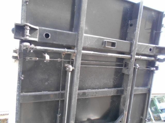 TOYOTA DYNA 2017 Image 31