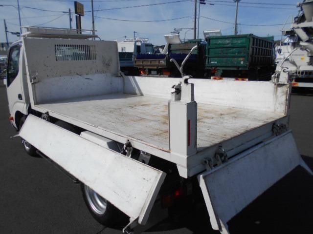 TOYOTA DYNA 2017 Image 31