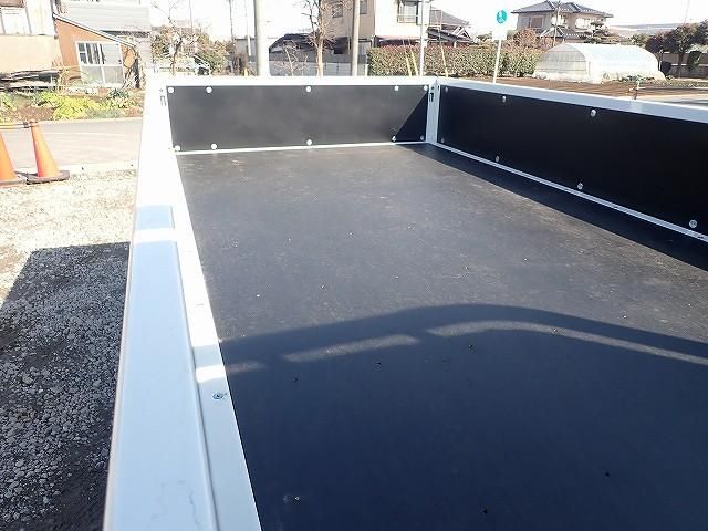 MITSUBISHI CANTER 2025 Image 31