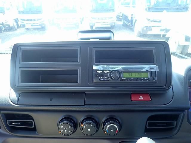 MITSUBISHI CANTER 2025 Image 31