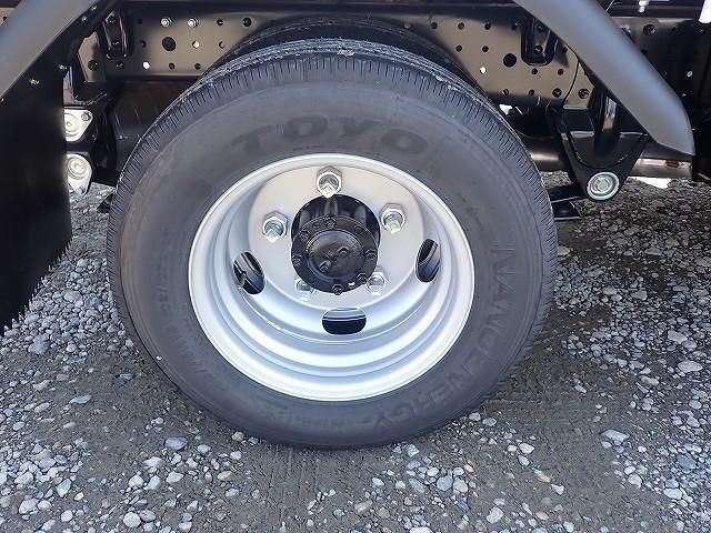 MITSUBISHI CANTER 2025 Image 31