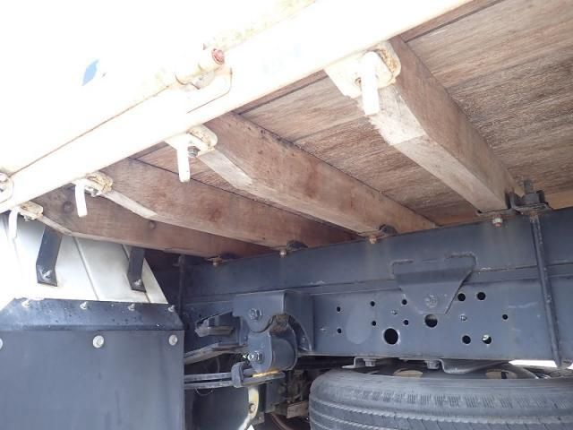 HINO DUTRO 2013 Image 31