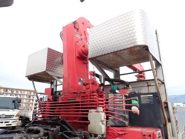 MITSUBISHI FUSOU FIGHTER 2012 Image 31