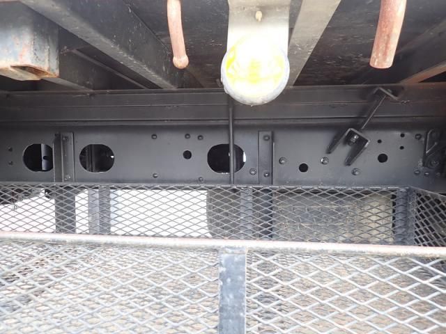 MITSUBISHI FUSOU FIGHTER 2012 Image 31