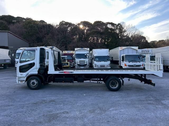 MITSUBISHI FUSOU FIGHTER 2005 Image 31