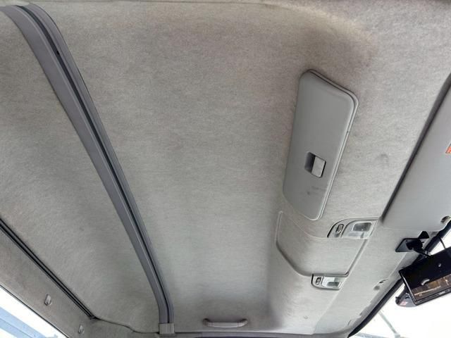 MITSUBISHI FUSOU FIGHTER 2005 Image 31