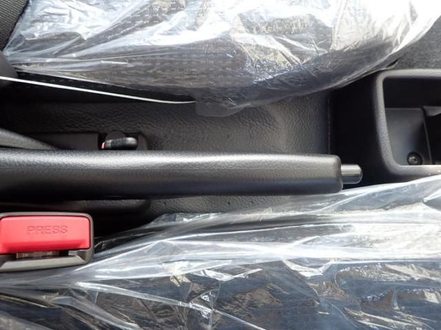 MITSUBISHI CANTER 2025 Image 31