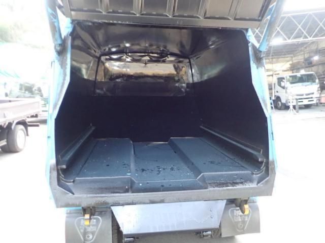 ISUZU ELF 2006 Image 31