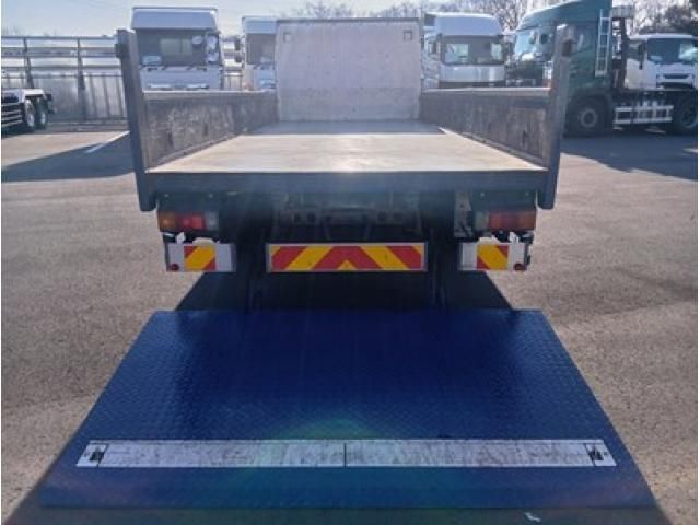 HINO DUTRO 2016 Image 31