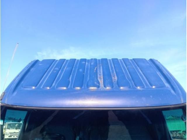 HINO DUTRO 2016 Image 31