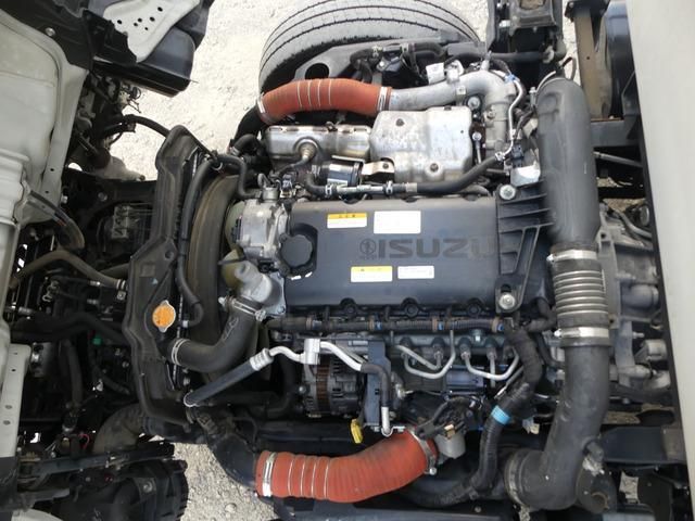 ISUZU ELF 2019 Image 31