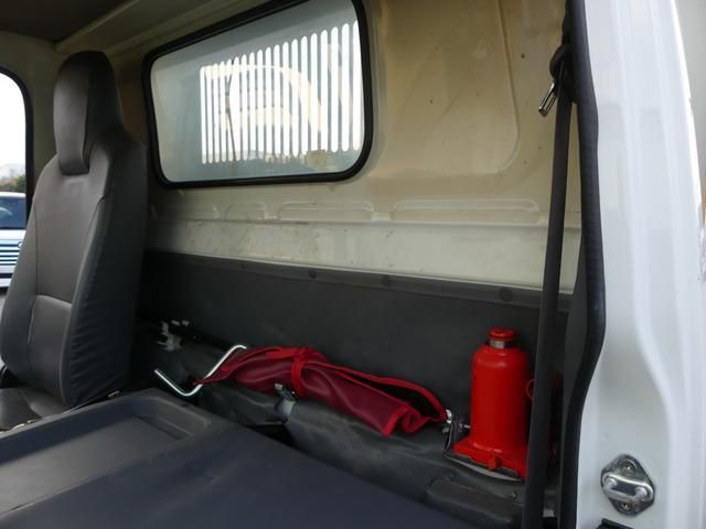 ISUZU ELF 2019 Image 31