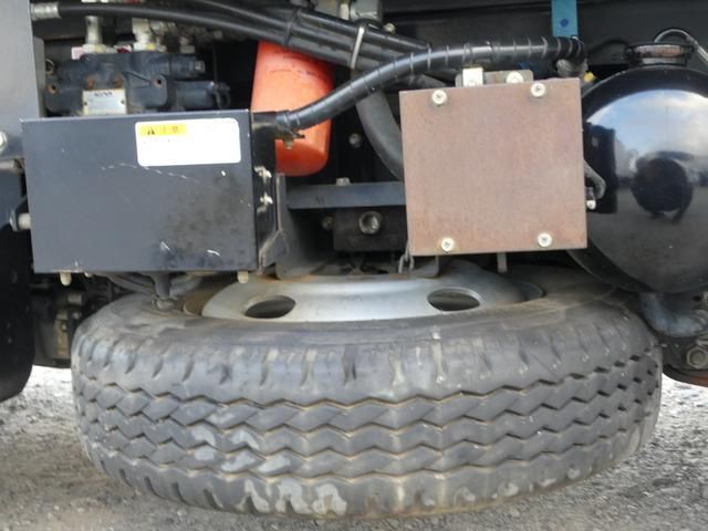 ISUZU ELF 2019 Image 31