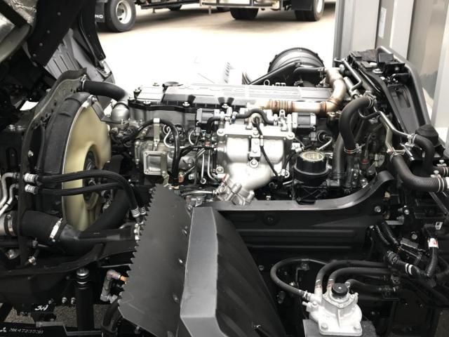 MITSUBISHI FUSOU FIGHTER 2022 Image 31