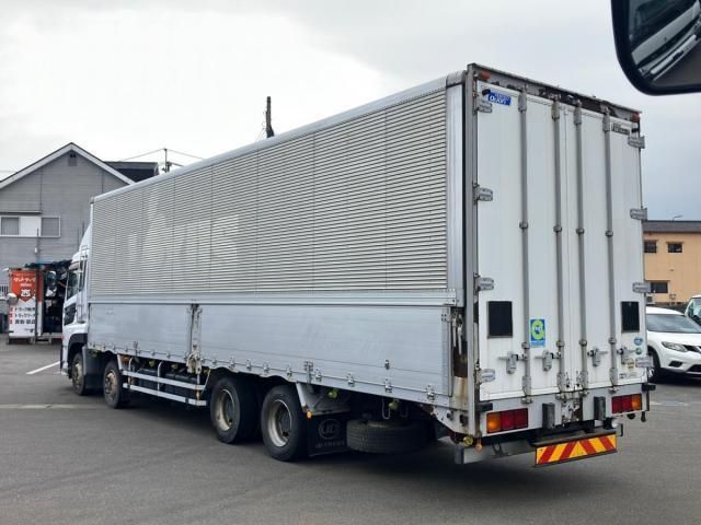 NISSAN DIESEL QUON 2011 Image 31