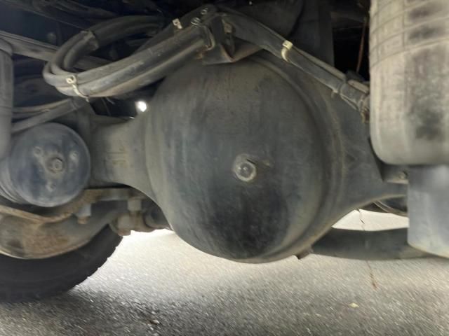 NISSAN DIESEL QUON 2011 Image 31