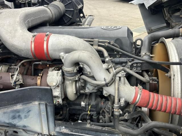 NISSAN DIESEL QUON 2011 Image 31