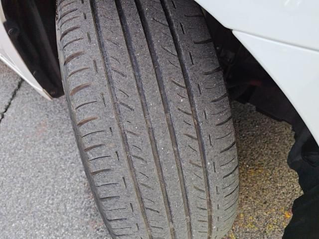 TOYOTA LEXUS IS300H 2016 Image 31