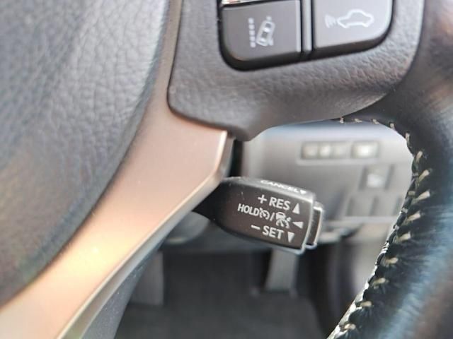 TOYOTA LEXUS IS300H 2016 Image 31