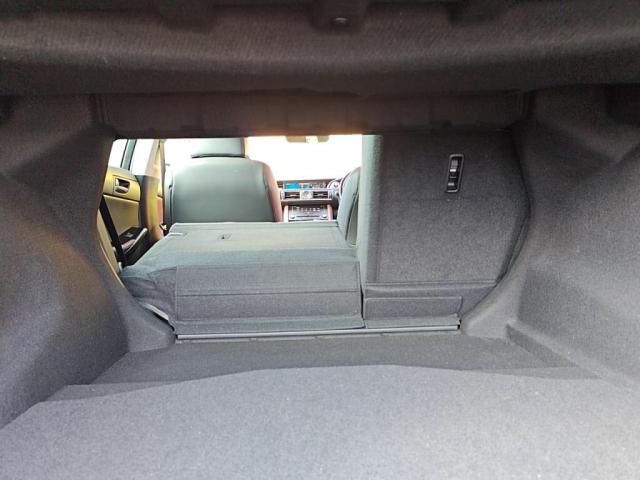 TOYOTA LEXUS IS300H 2016 Image 31