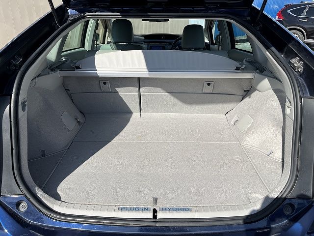 TOYOTA PRIUS PHV 2013 Image 31