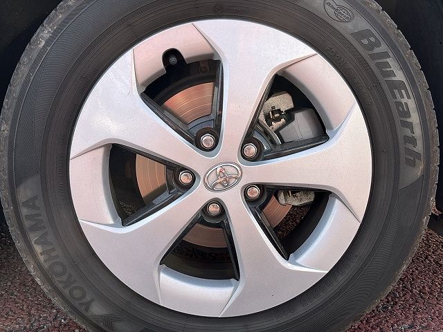 TOYOTA PRIUS PHV 2013 Image 31