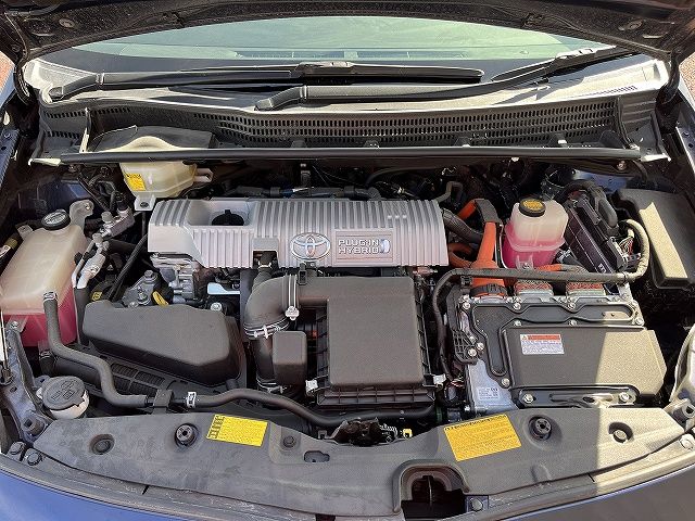 TOYOTA PRIUS PHV 2013 Image 31