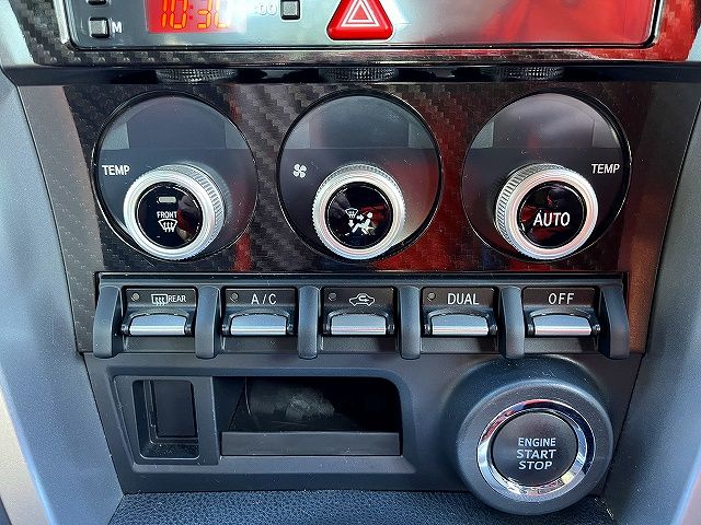 SUBARU BRZ 2017 Image 31